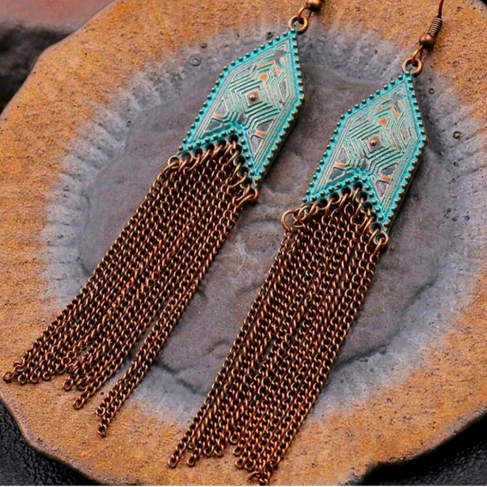 BRAND NEW! Bohemian Turquoise Tassel Chain Earrings